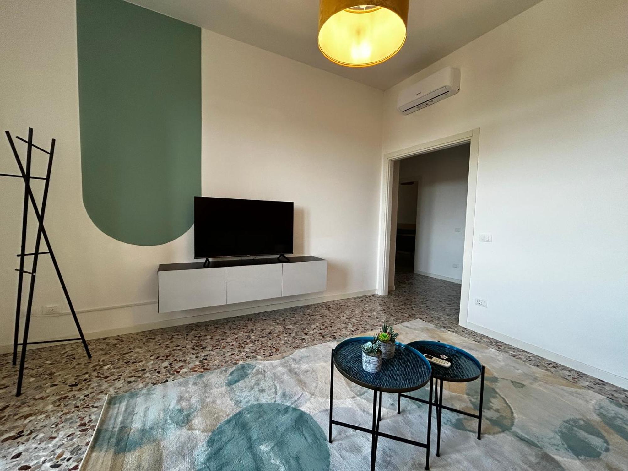 Ferienwohnung Big House-Private Parking-12" Walk From The Arena Verona Exterior foto