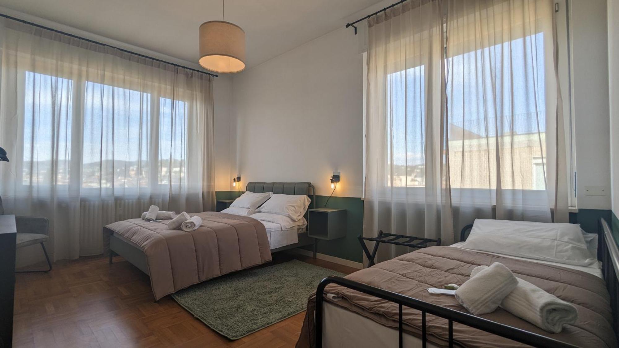 Ferienwohnung Big House-Private Parking-12" Walk From The Arena Verona Exterior foto
